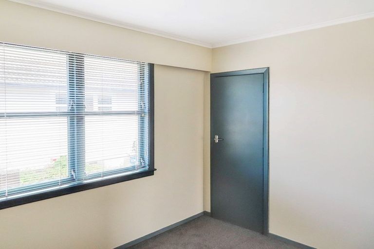 Photo of property in 222 Taita Drive, Avalon, Lower Hutt, 5011