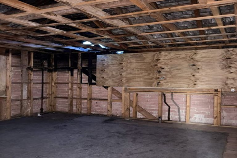 Photo of property in 21 Charlton Road, Gore, 9710