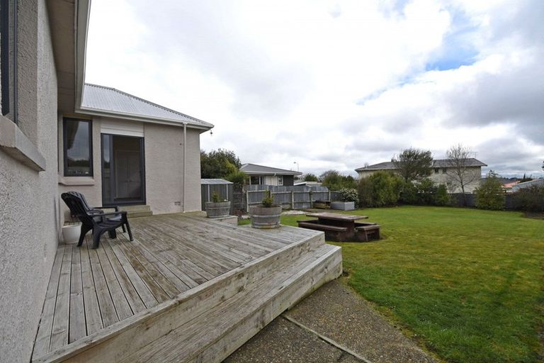 Photo of property in 6 Nichol Street, Heidelberg, Invercargill, 9812
