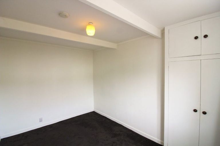 Photo of property in 18 Tamar Street, Island Bay, Wellington, 6023