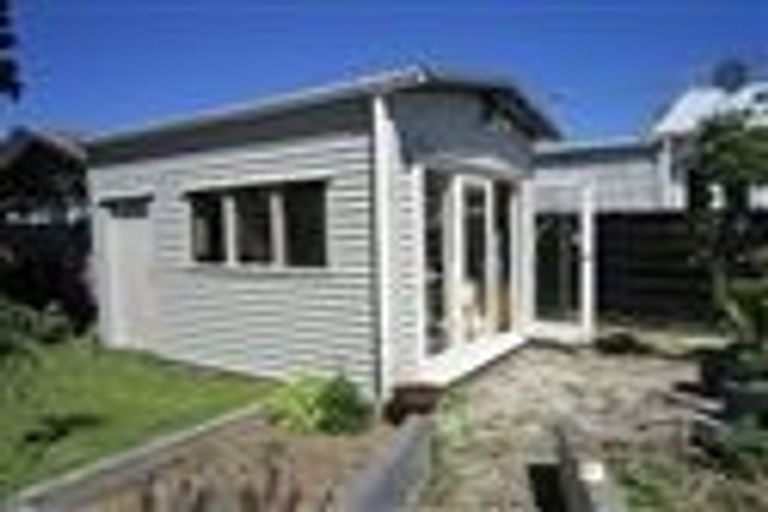 Photo of property in 1a Coronation Street, Belmont, Auckland, 0622