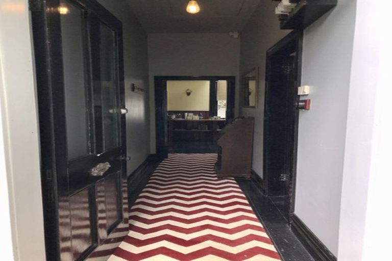 Photo of property in 21 Saint Mary Street, Thorndon, Wellington, 6011