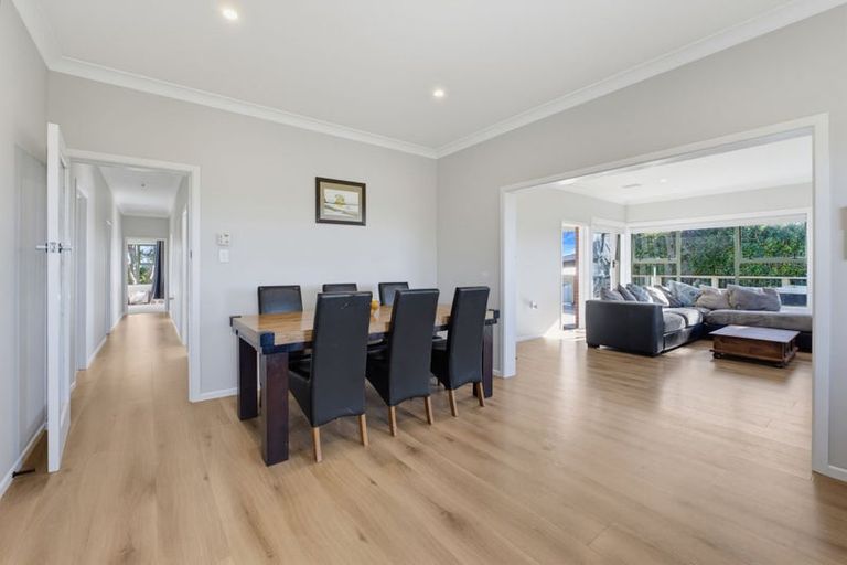Photo of property in 161 Ranganui Road, Kaiwaka, 0573