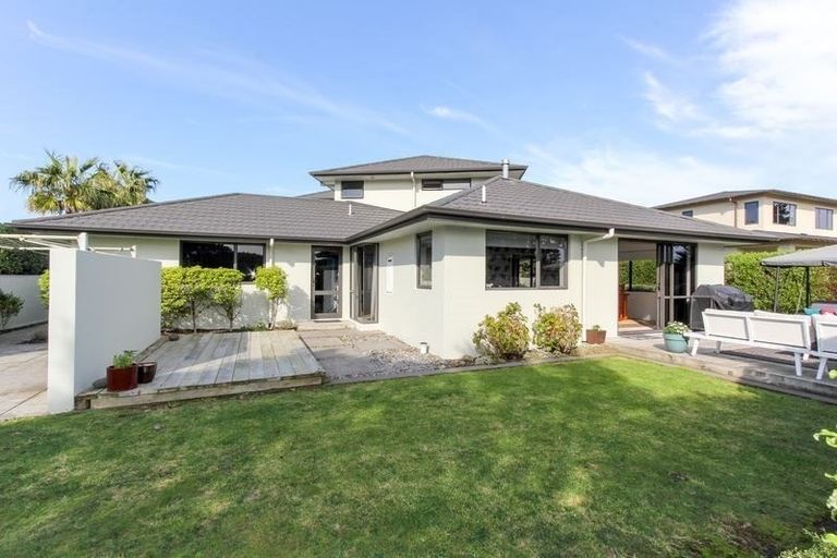 Photo of property in 5 Parkvue Drive, Bell Block, New Plymouth, 4312