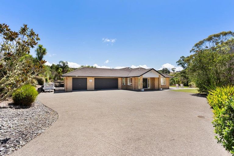 Photo of property in 17 Kahia Lane, Redvale, Albany, 0792