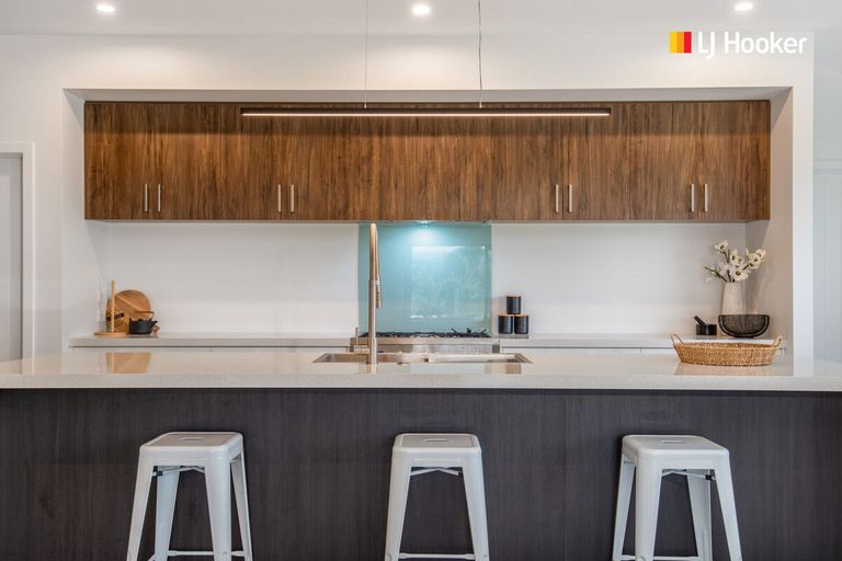 Photo of property in 44 Constitution Avenue, Milton, 9220