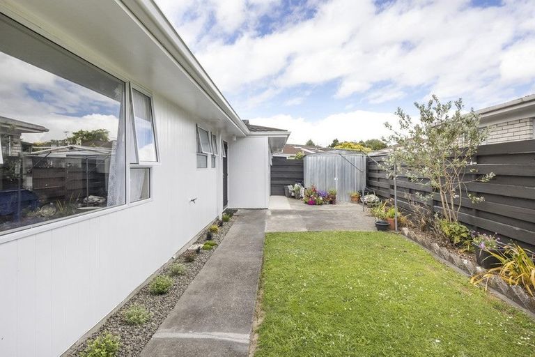 Photo of property in 53 Carter Crescent, Awapuni, Palmerston North, 4412
