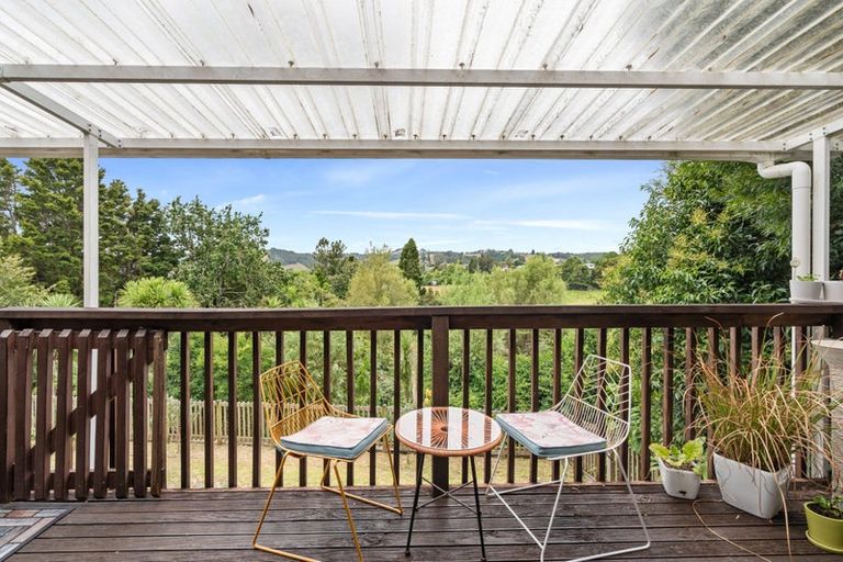 Photo of property in 27 Mcinnes Avenue, Te Kamo, Whangarei, 0112