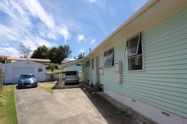 Photo of property in 28 Paraonui Road, Tokoroa, 3420