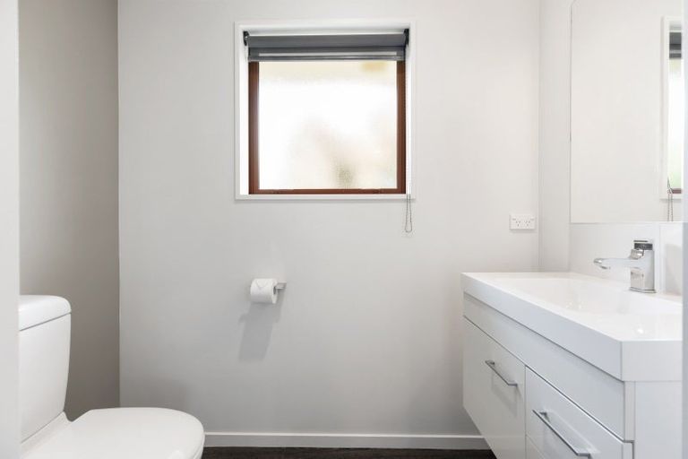 Photo of property in 17b Manor Drive, Rolleston, 7614