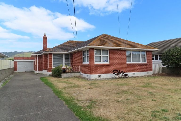 Photo of property in 222 Taita Drive, Avalon, Lower Hutt, 5011