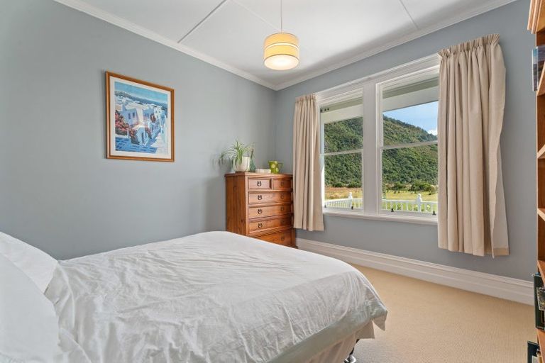 Photo of property in 121 Flyer View Lane, Kingston, 9793