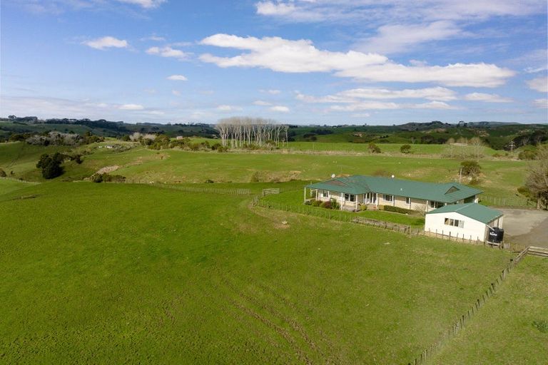 Photo of property in 400 Ponganui Road, Onewhero, Tuakau, 2697