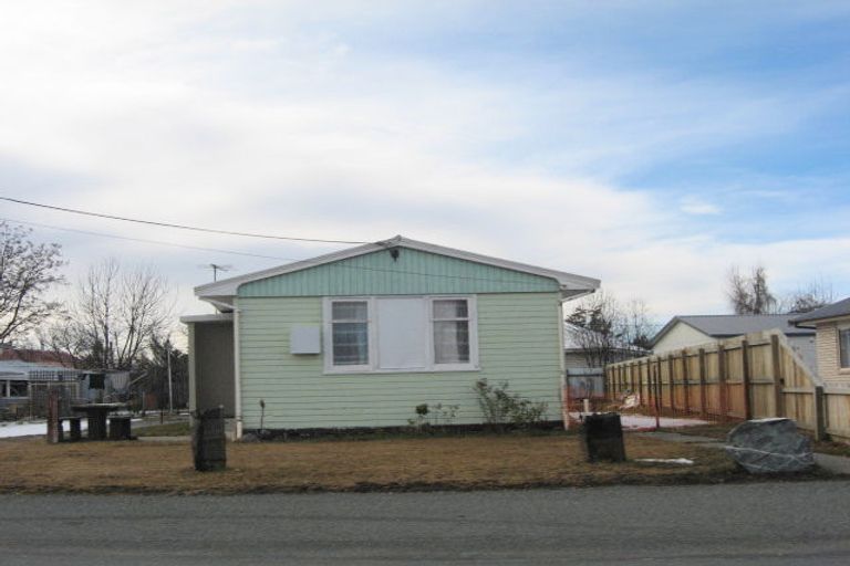 Photo of property in 221 Mackenzie Drive, Twizel, 7901