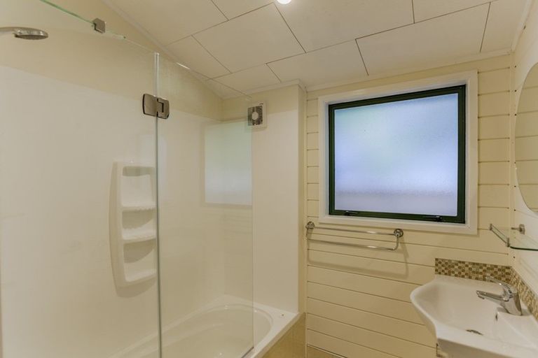 Photo of property in 112 Milton Road, Hospital Hill, Napier, 4110