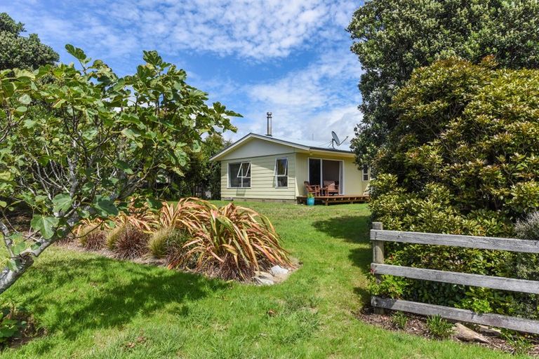 Photo of property in 70 Bishop Road, Parapara, Takaka, 7182