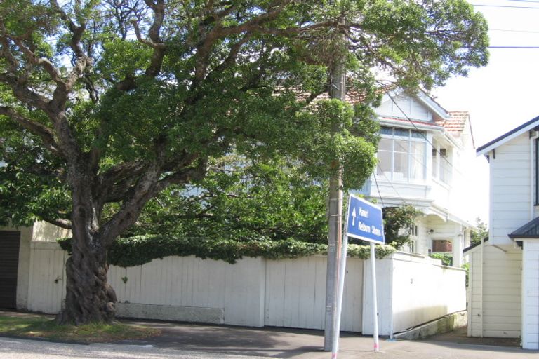 Photo of property in 38 Upland Road, Kelburn, Wellington, 6012