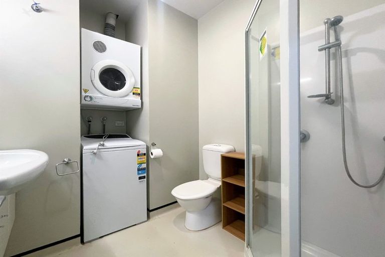 Photo of property in City Lodge, 402/115 Vivian Street, Te Aro, Wellington, 6011