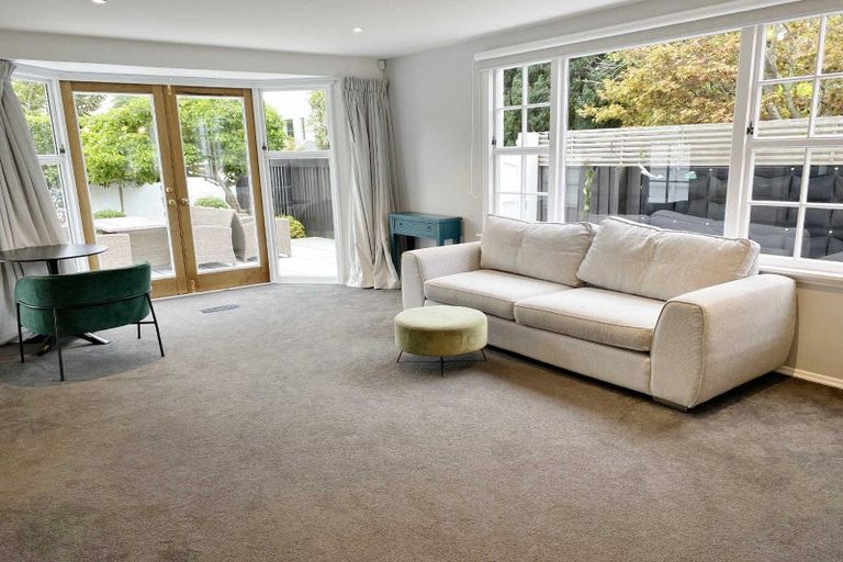 Photo of property in 96 Glandovey Road, Fendalton, Christchurch, 8052