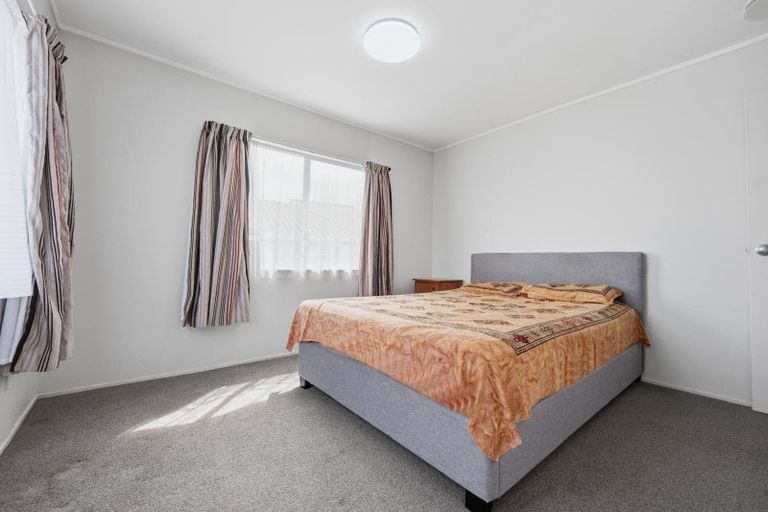 Photo of property in 1/117 Rosier Road, Glen Eden, Auckland, 0602
