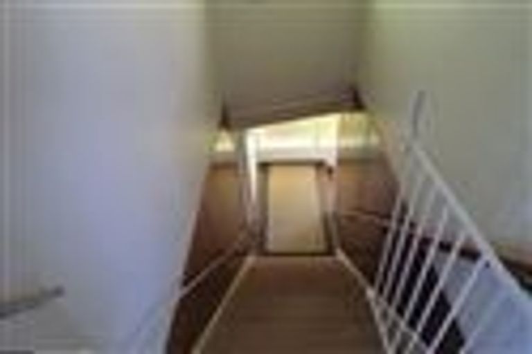 Photo of property in 1a Coronation Street, Belmont, Auckland, 0622