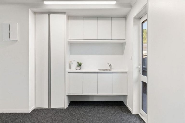 Photo of property in 4 Fender Close, Pyes Pa, Tauranga, 3112