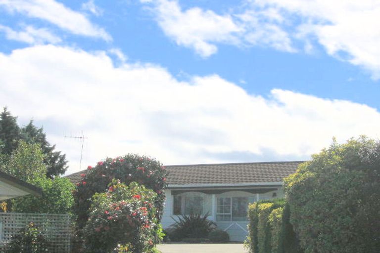 Photo of property in 1/26 Hammersmith Street, Richmond Heights, Taupo, 3330