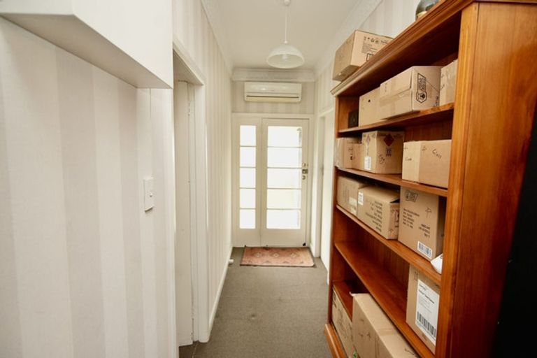 Photo of property in 16 Rata Street, Roslyn, Palmerston North, 4414