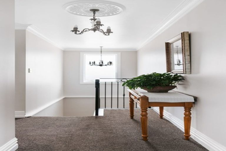 Photo of property in 63 Harbour View Road, Omokoroa, 3114