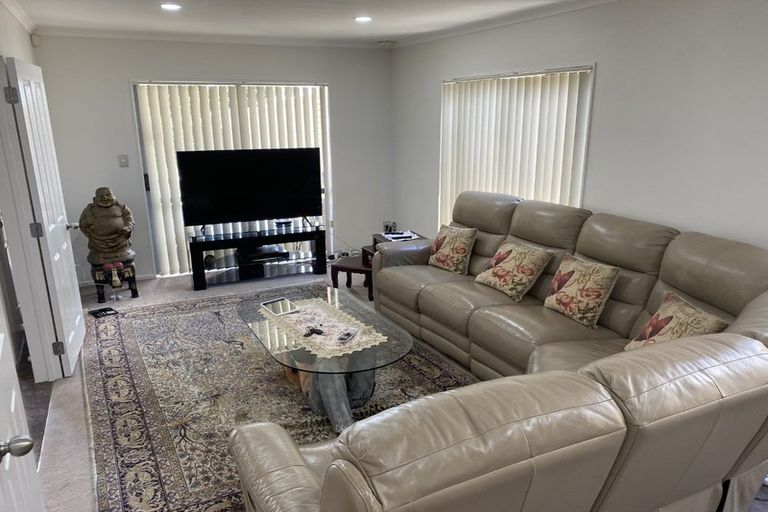 Photo of property in 9 Maxwell Avenue, Papatoetoe, Auckland, 2025