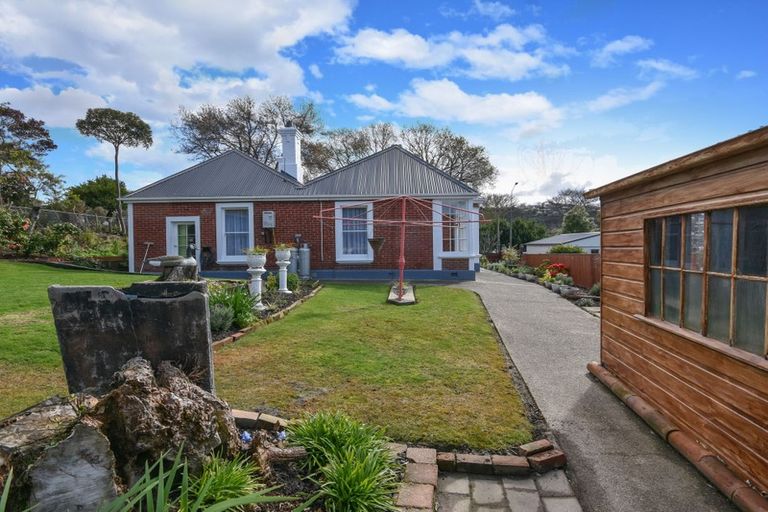 Photo of property in 7 Easther Crescent, Kew, Dunedin, 9012