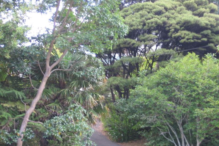 Photo of property in 21 Gazelle Avenue, Beach Haven, Auckland, 0626