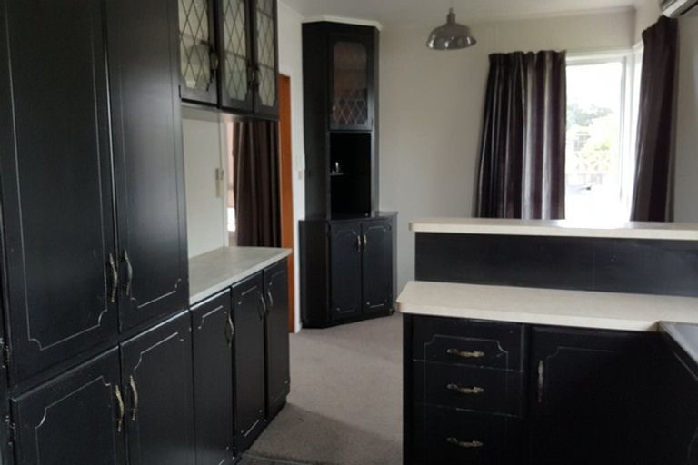 Photo of property in 25 Brookes Terrace, Waitara, 4320