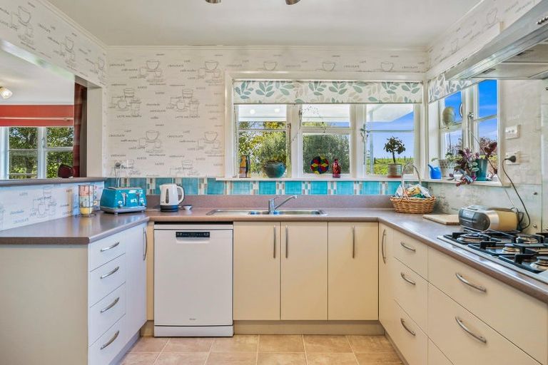 Photo of property in 191 Koputaroa Road, Koputaroa, Levin, 5575