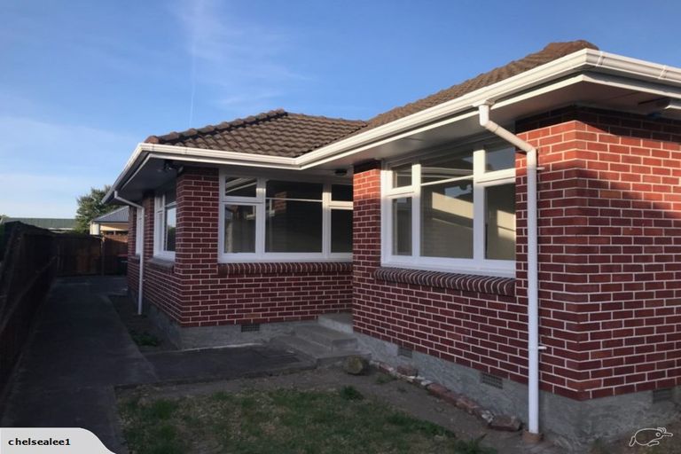 Photo of property in 122 Maidstone Road, Ilam, Christchurch, 8041