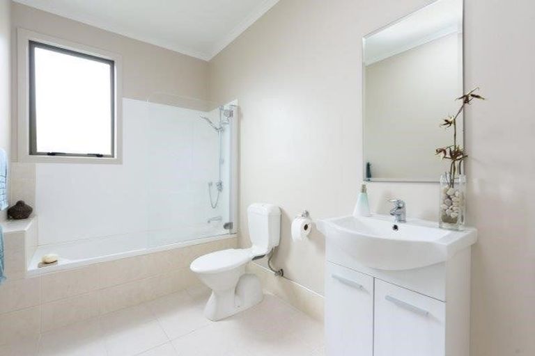 Photo of property in 52 Spinifex Street, Papamoa Beach, Papamoa, 3118