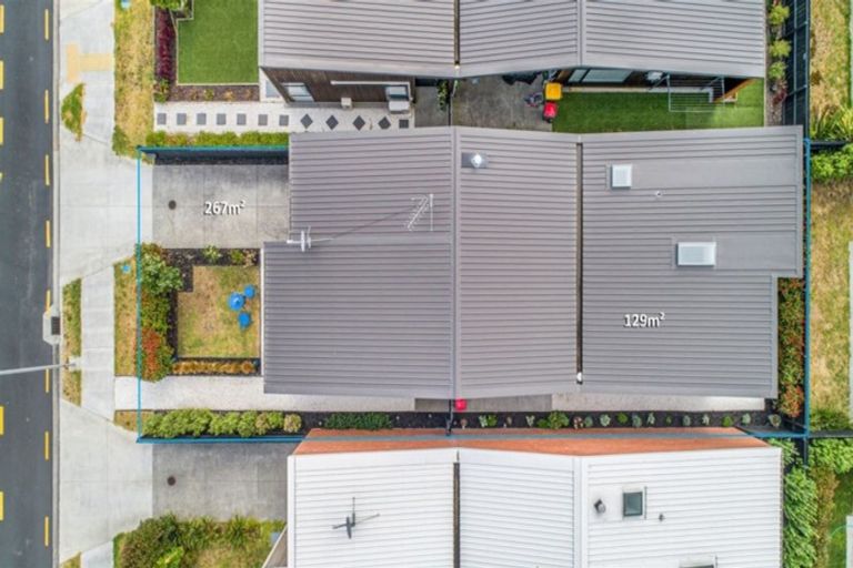 Photo of property in 6 Gallantry Crescent, Papakura, 2110