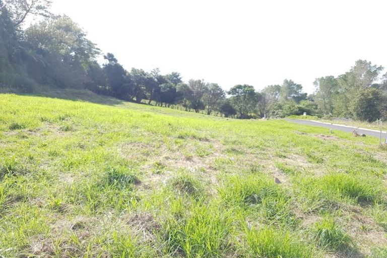 Photo of property in 21b Garrett Drive, Whalers Gate, New Plymouth, 4310