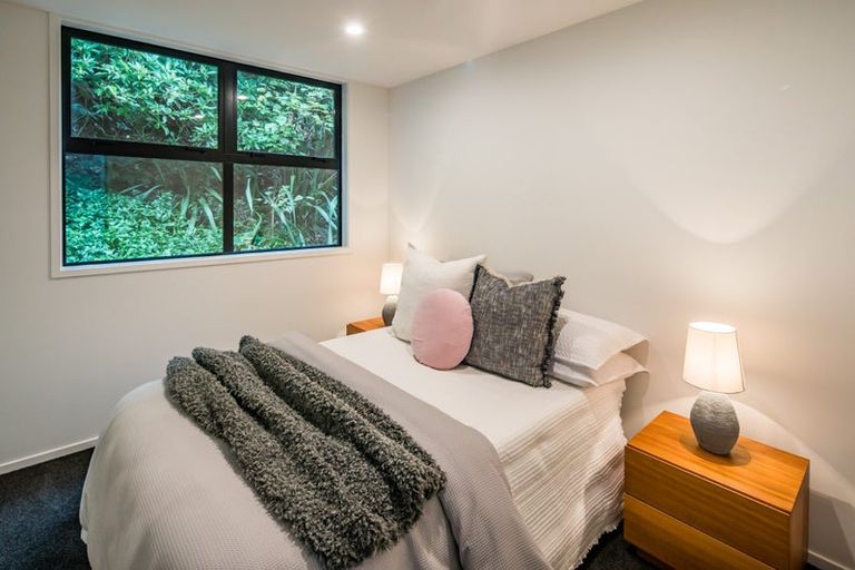 Photo of property in 14 Appleton Place, Karori, Wellington, 6012