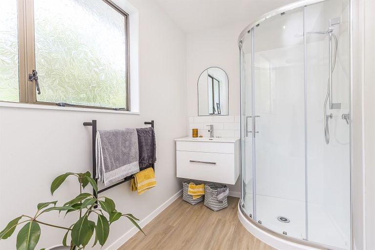 Photo of property in 45 Postgate Drive, Whitby, Porirua, 5024