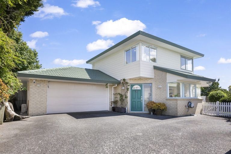 Photo of property in 2/67 Andrew Road, Howick, Auckland, 2010