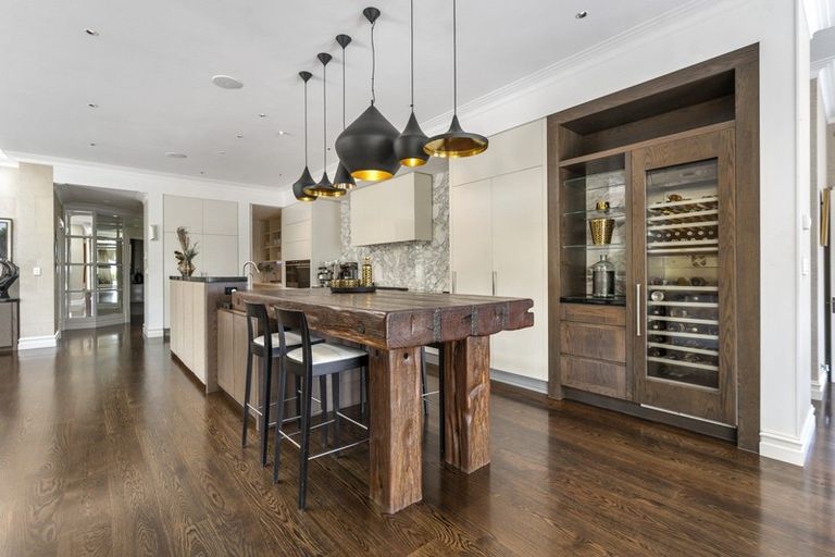 Photo of property in 120 Victoria Avenue, Remuera, Auckland, 1050