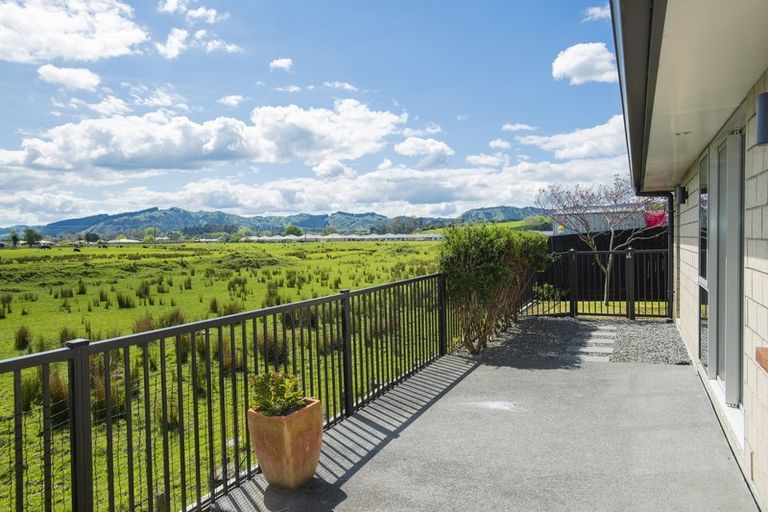 Photo of property in 25 Gwyneth Place, Riverdale, Gisborne, 4010