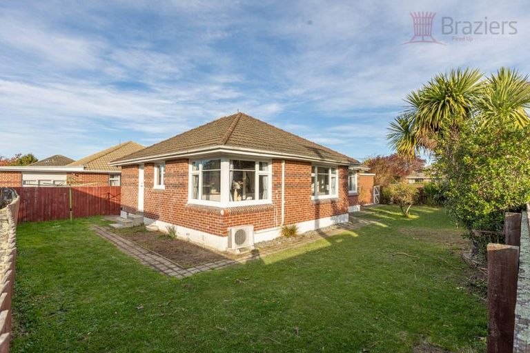 Photo of property in 43 Ravenna Street, Avonhead, Christchurch, 8042