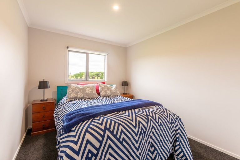 Photo of property in 220 Cowper Road, Dannevirke, 4976