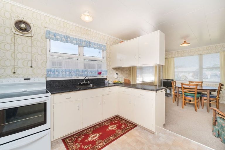 Photo of property in 145 Tremaine Avenue, Westbrook, Palmerston North, 4412