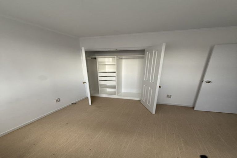 Photo of property in 7/85 Edmonton Road, Henderson, Auckland, 0612