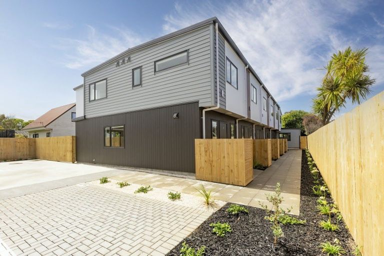 Photo of property in 2/10 Orchard Street, Wadestown, Wellington, 6012