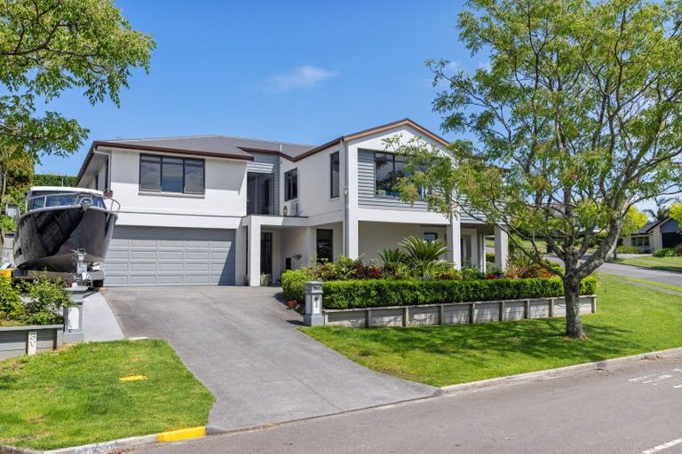 Photo of property in 2 Parnwell Place, Ohauiti, Tauranga, 3112