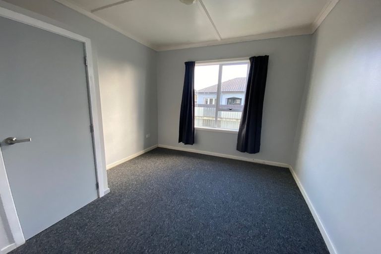Photo of property in 18 Moa Street, Waikiwi, Invercargill, 9810